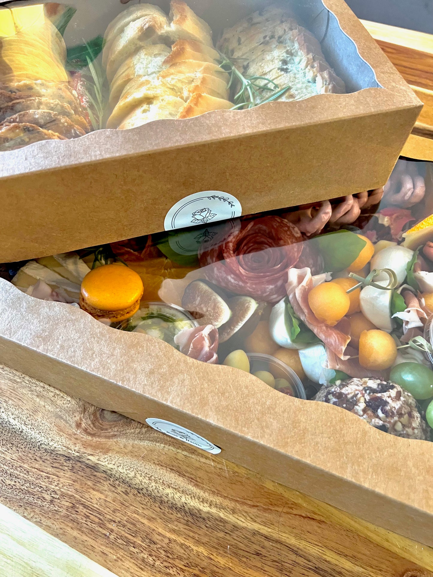 Medium Grazing Box